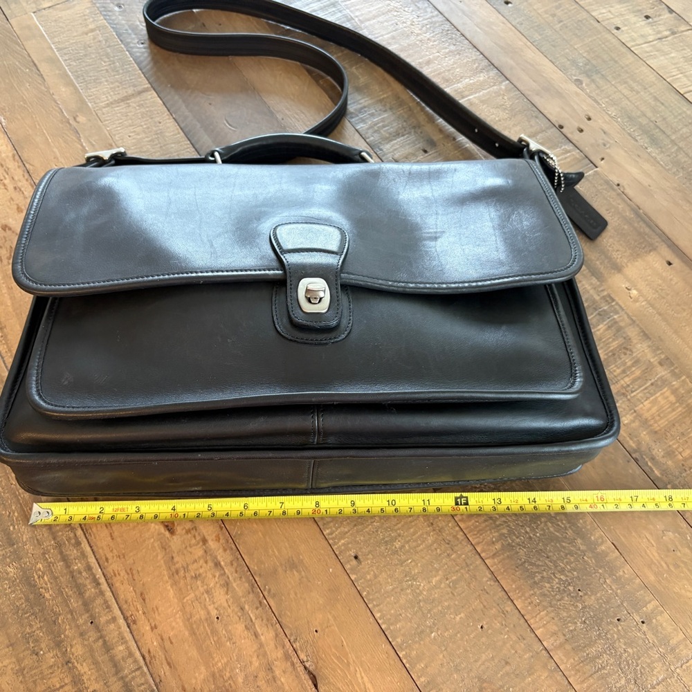 Coach, vintage metropolitan briefcase smooth leather black excellent condition - Picture 6 of 16